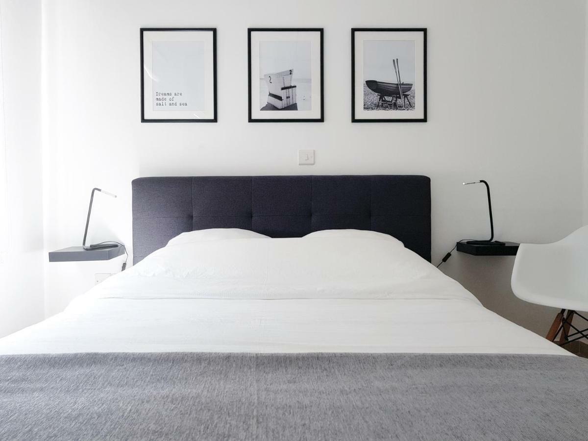 City Pearl - Modern 2 Bed Sea View Apt In City Centre Limassol Exterior foto